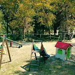 Feudo Gagliardi Фермерский дом *