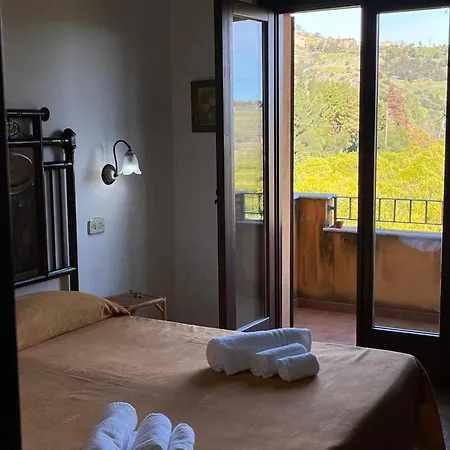 Feudo Gagliardi Alojamento de Turismo Rural *