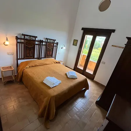 Feudo Gagliardi * Caulonia